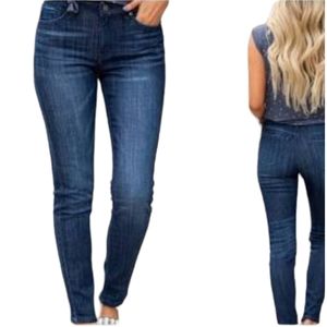 Kancan Estilo mid-rise skinny blue jeans
